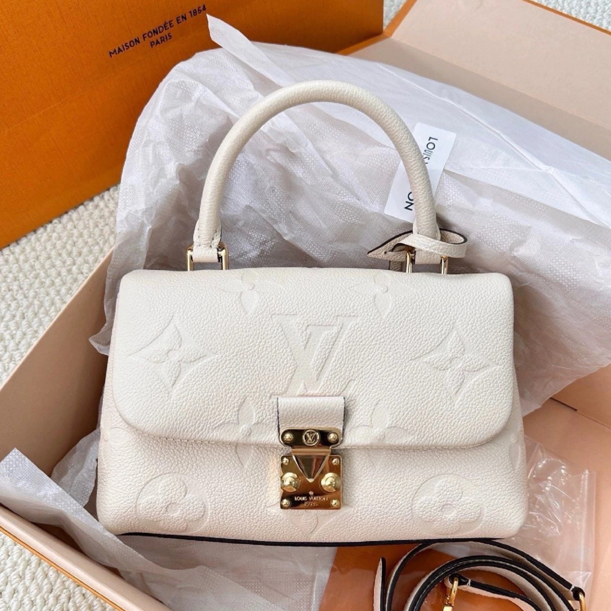 99新 LouisVuitton/路易威登 LV白金玛德琳 25090015-09