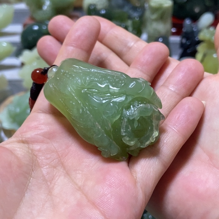 【闪购商品】蛇纹石玉挂件未镶嵌