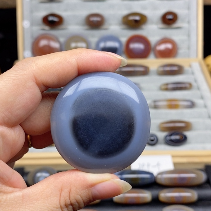 未镶嵌玛瑙/玉髓珠宝奇石