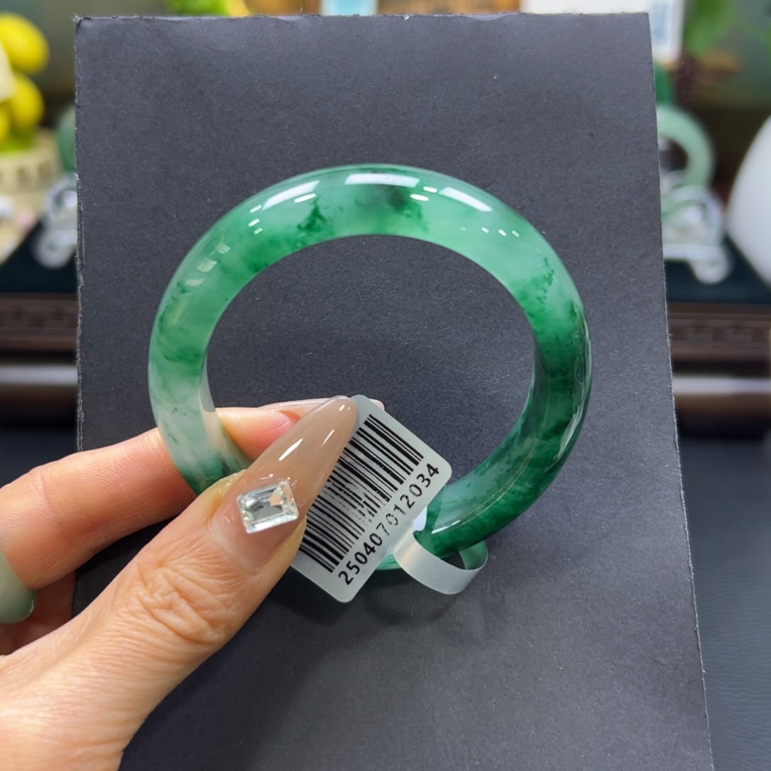石英质玉（非洲翠）未镶嵌手镯52-53