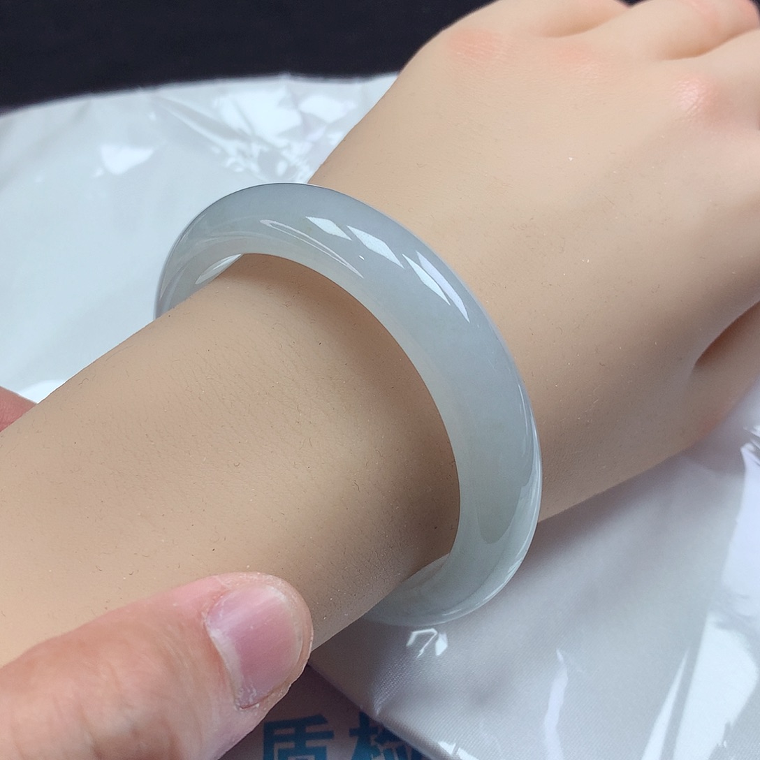 翡翠手镯未镶嵌54正圈