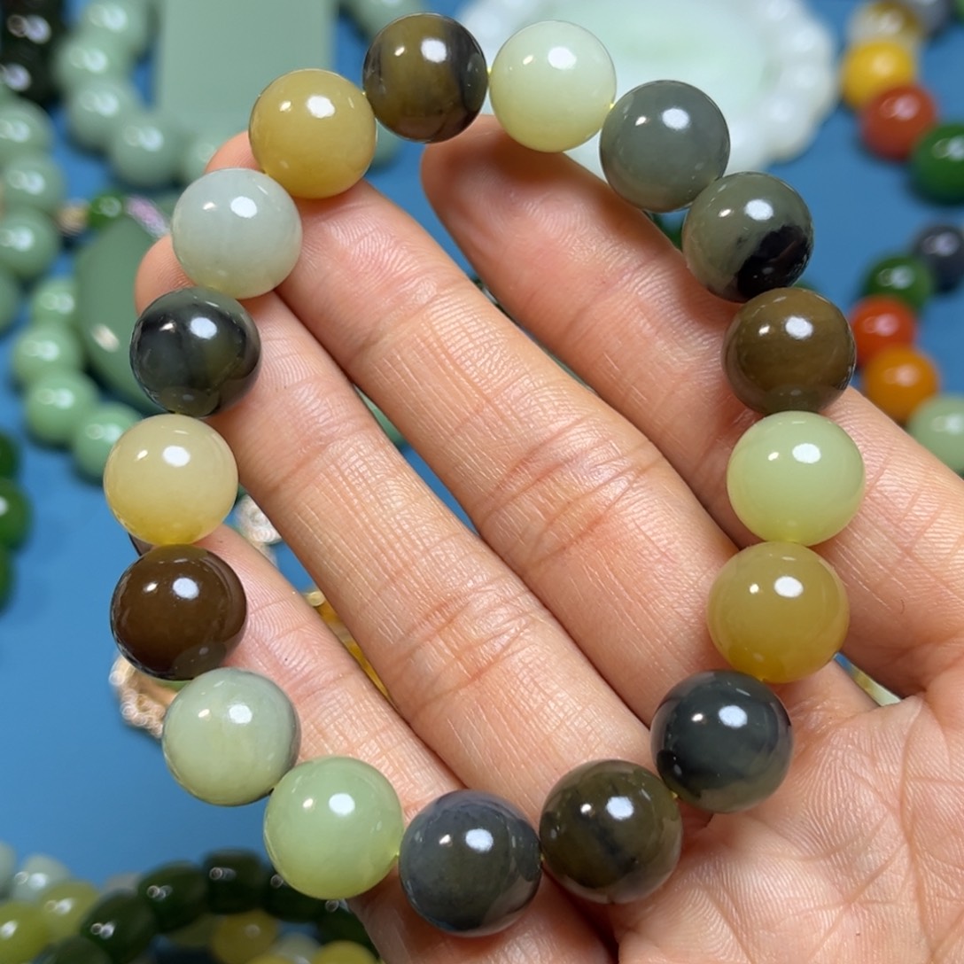 和田玉手串未镶嵌