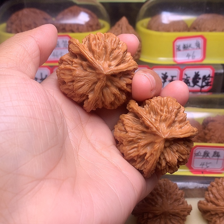 吊坠文玩核桃帝王奔