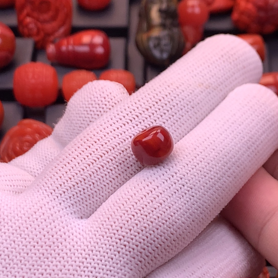 南红玛瑙未镶嵌川料原矿牛血妖花火焰老型单珠10.2mm