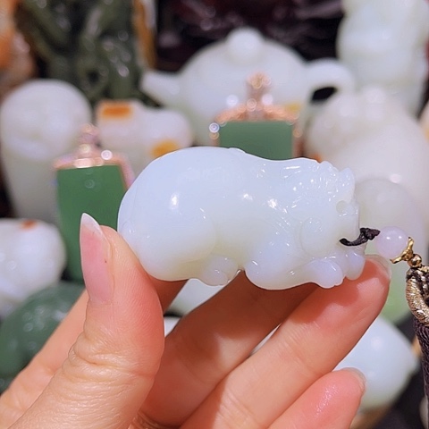 和田玉挂件未镶嵌