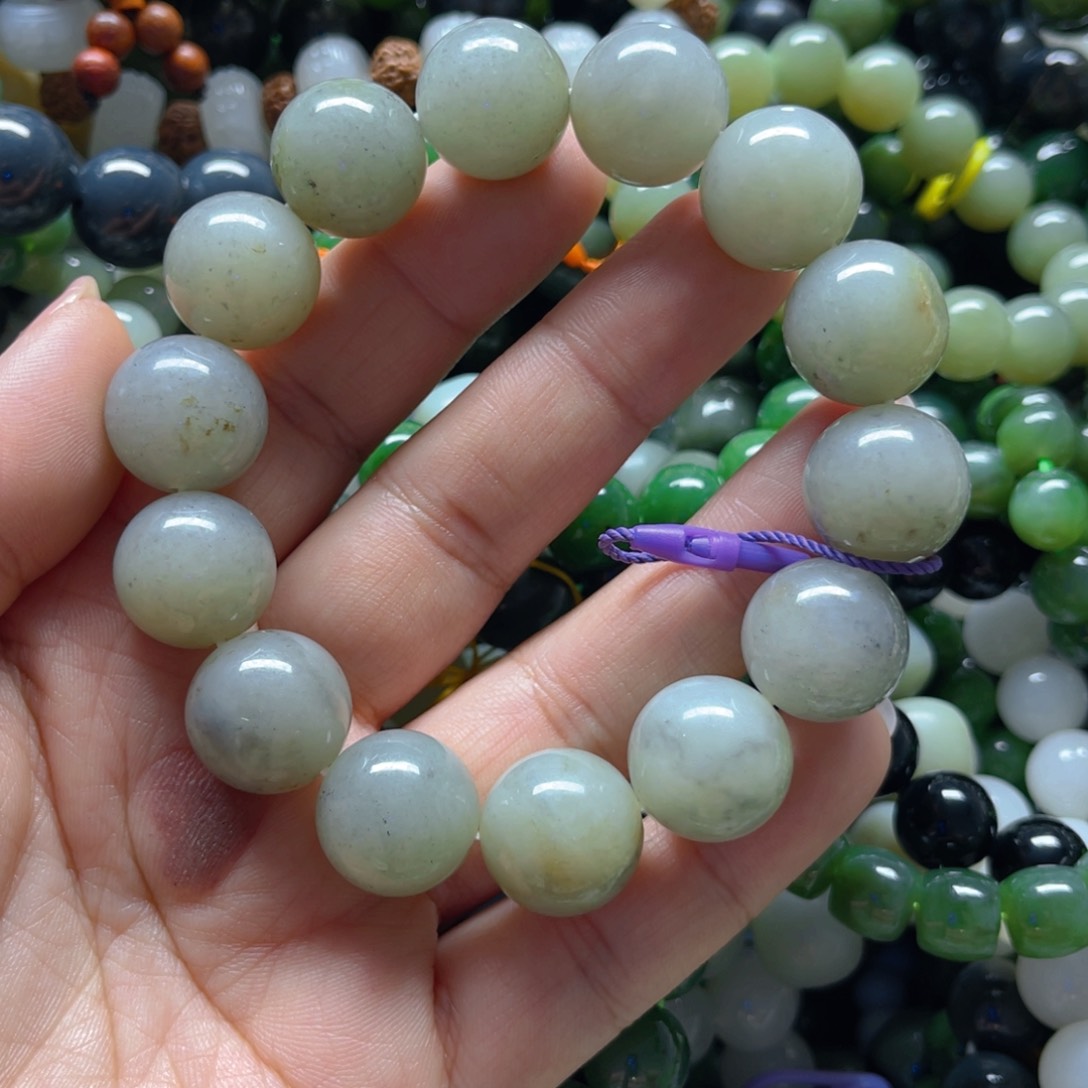 和田玉手链未镶嵌