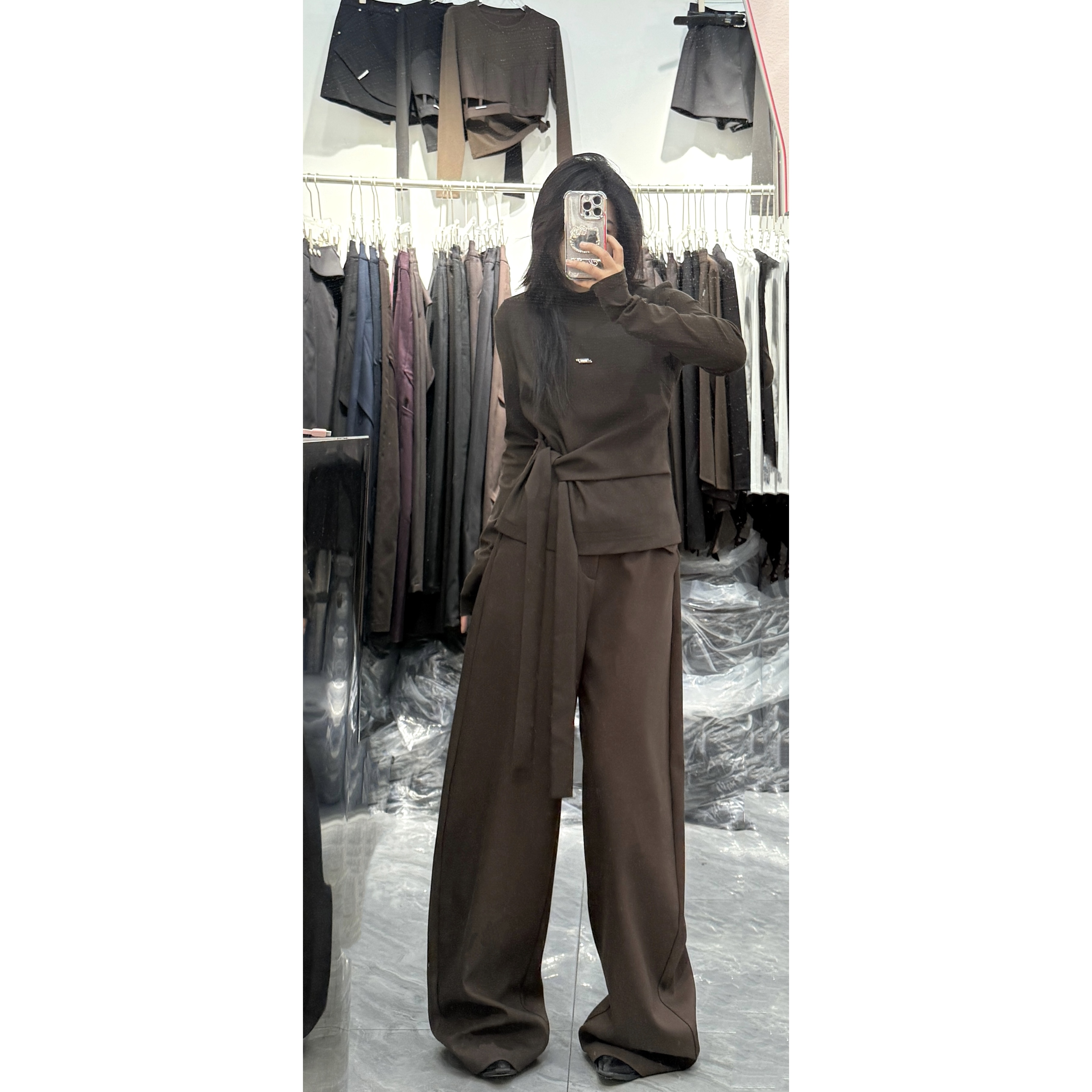 KIKI严选：251628-格格家欧洲站南油秋冬下角绑带上衣小众长袖T恤