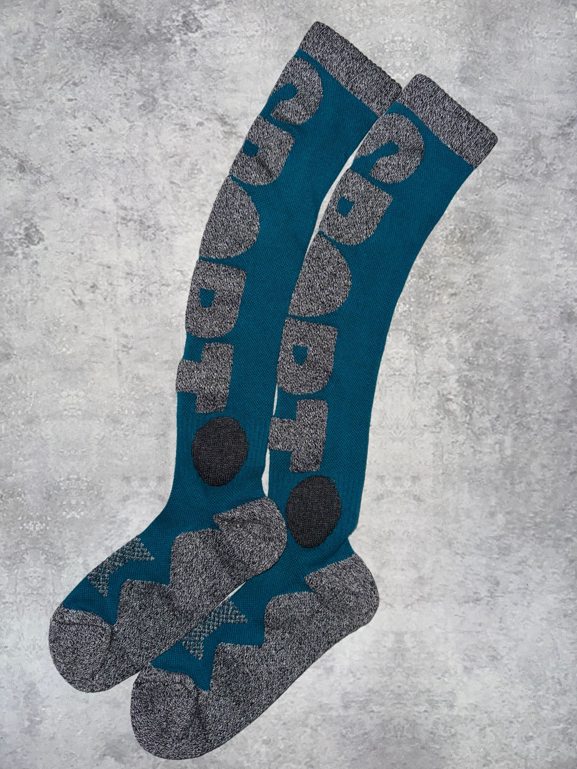 专业滑雪袜保暖过膝袜适用于单板滑雪户外运动长筒登山袜性能袜