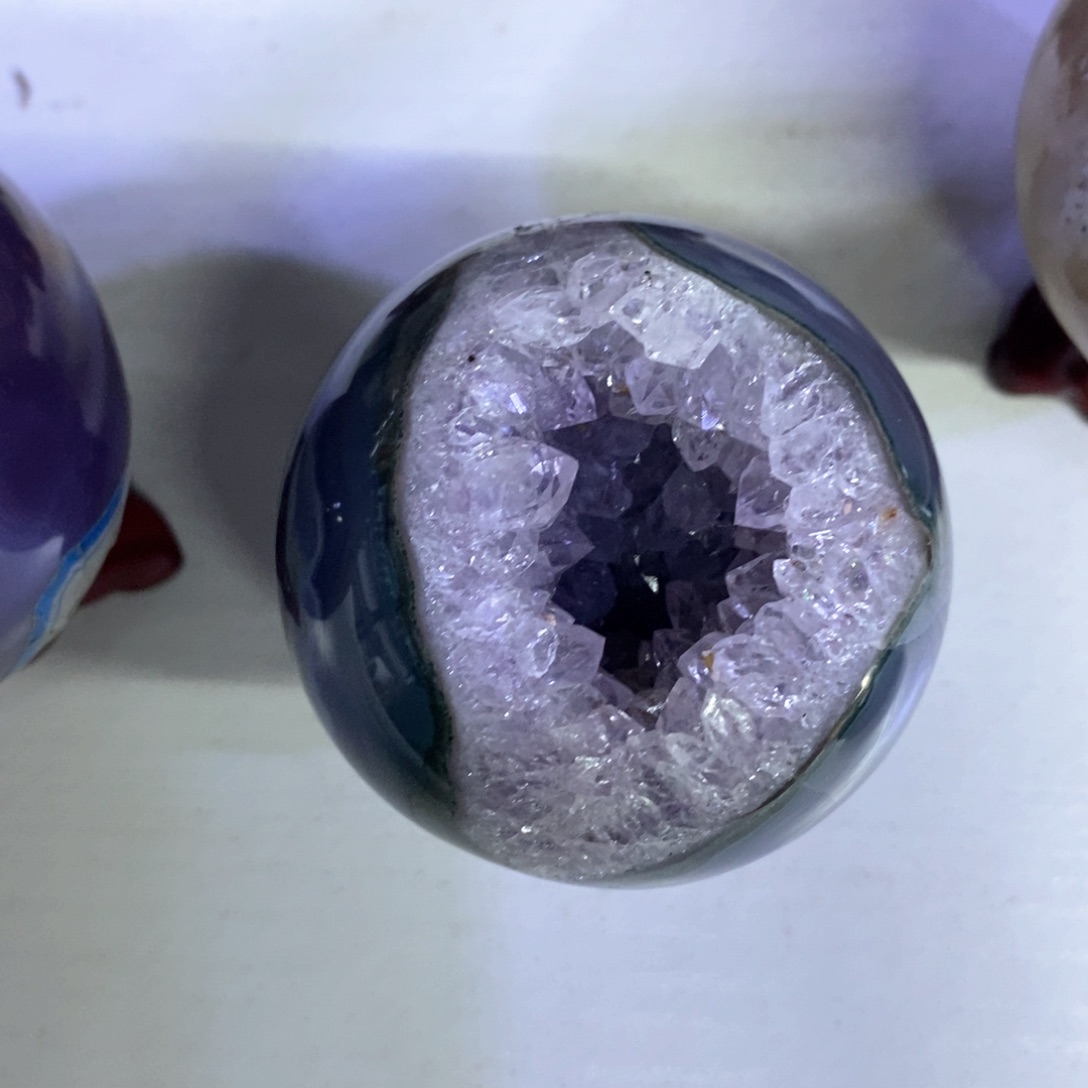 水晶摆件未镶嵌好好