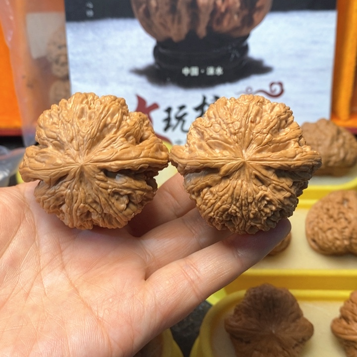 文玩核桃把件粗筋 48 45