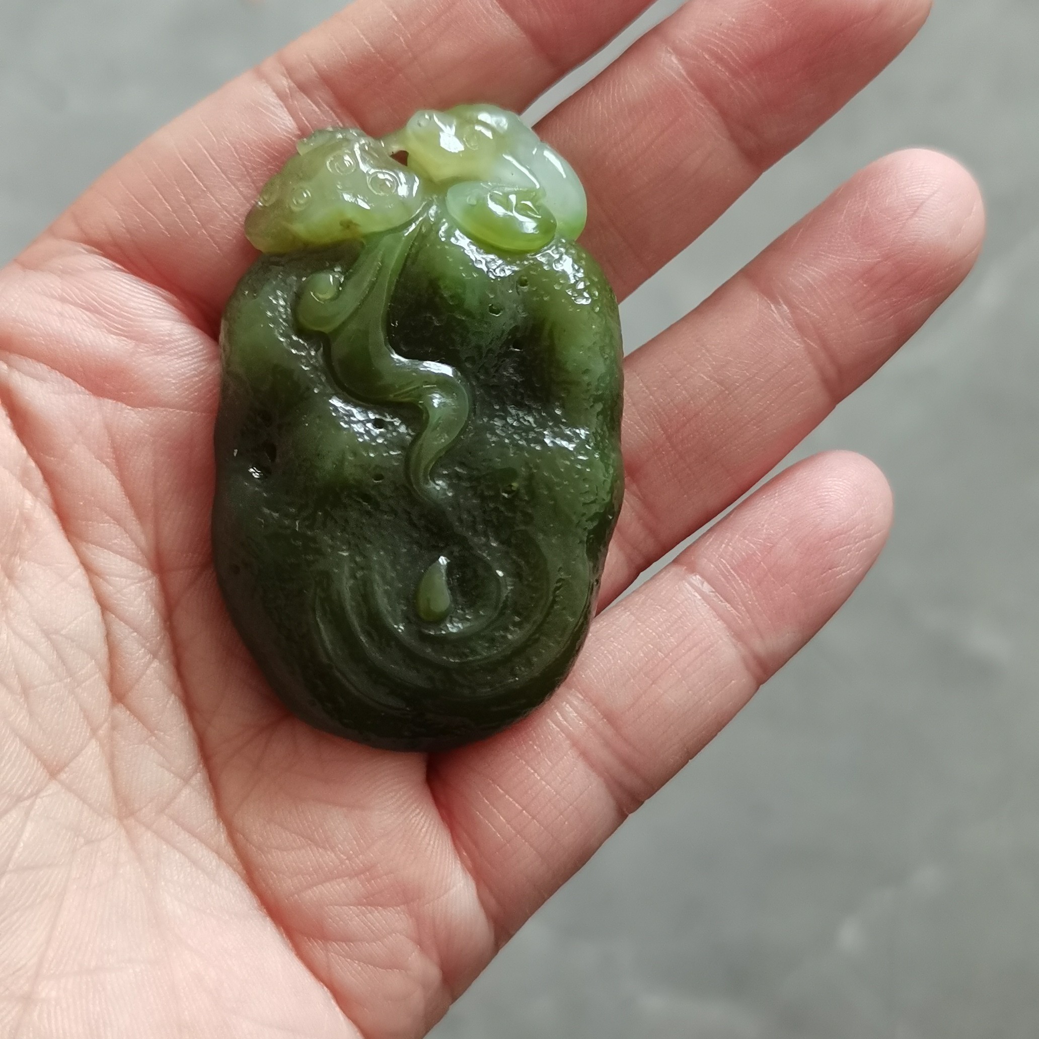 和田玉乌兰海碧玉呱呱