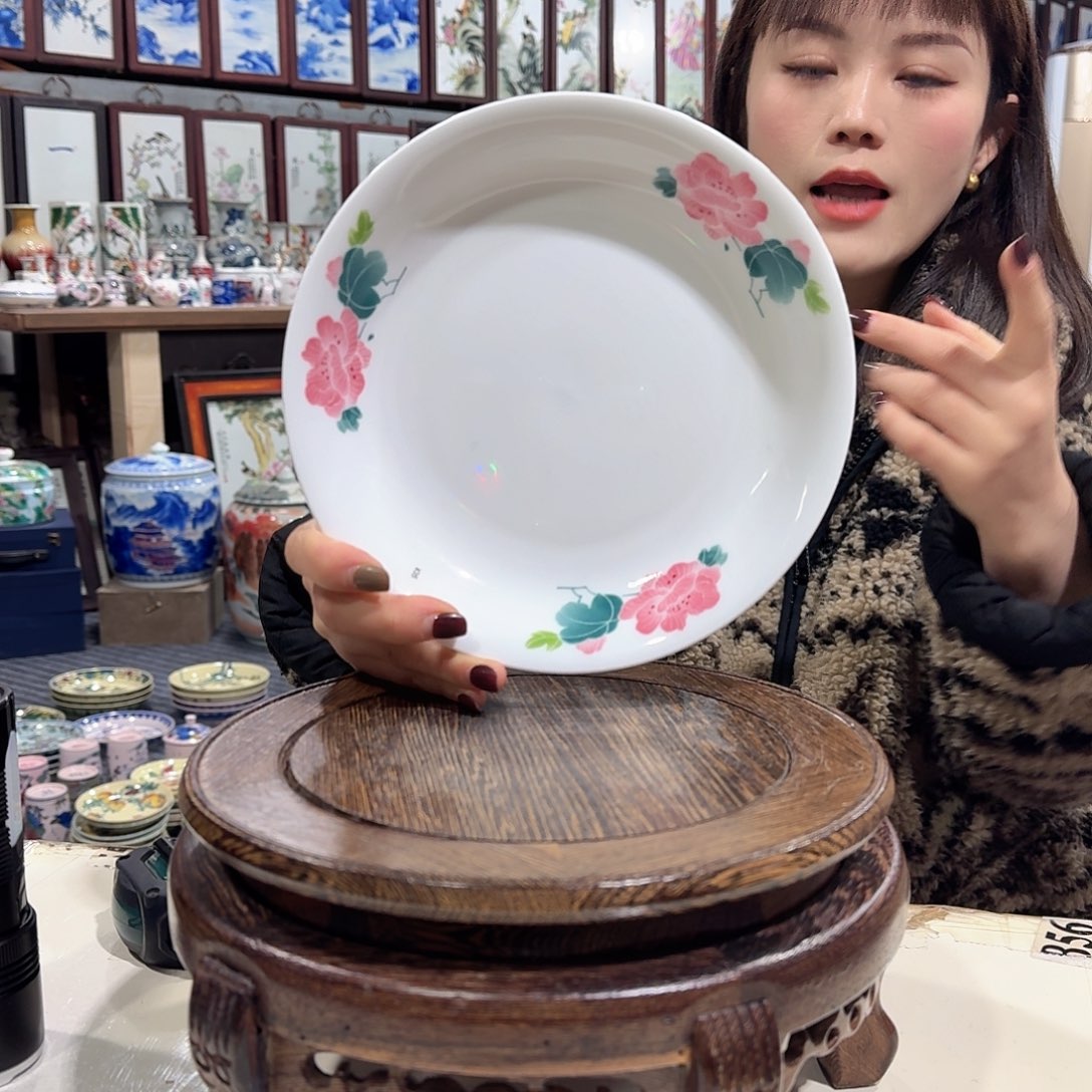 瓷摆件///////景德镇陶瓷瓷器。盘。