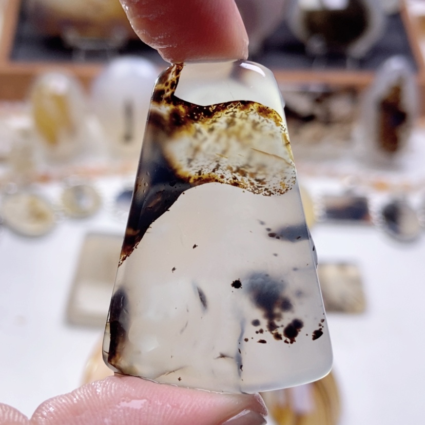 【闪购商品】玛瑙/玉髓颈饰未镶嵌