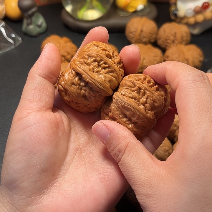 文玩核桃把件雷****L元宝46