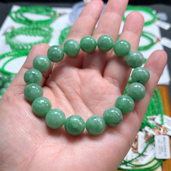 翡翠未镶嵌手链翡翠