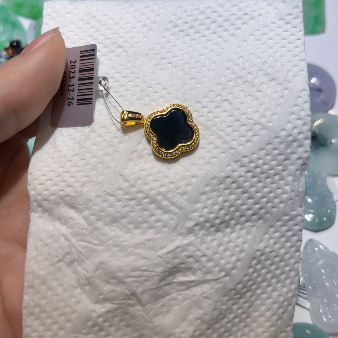 翡翠颈饰未镶嵌天然翡翠A货