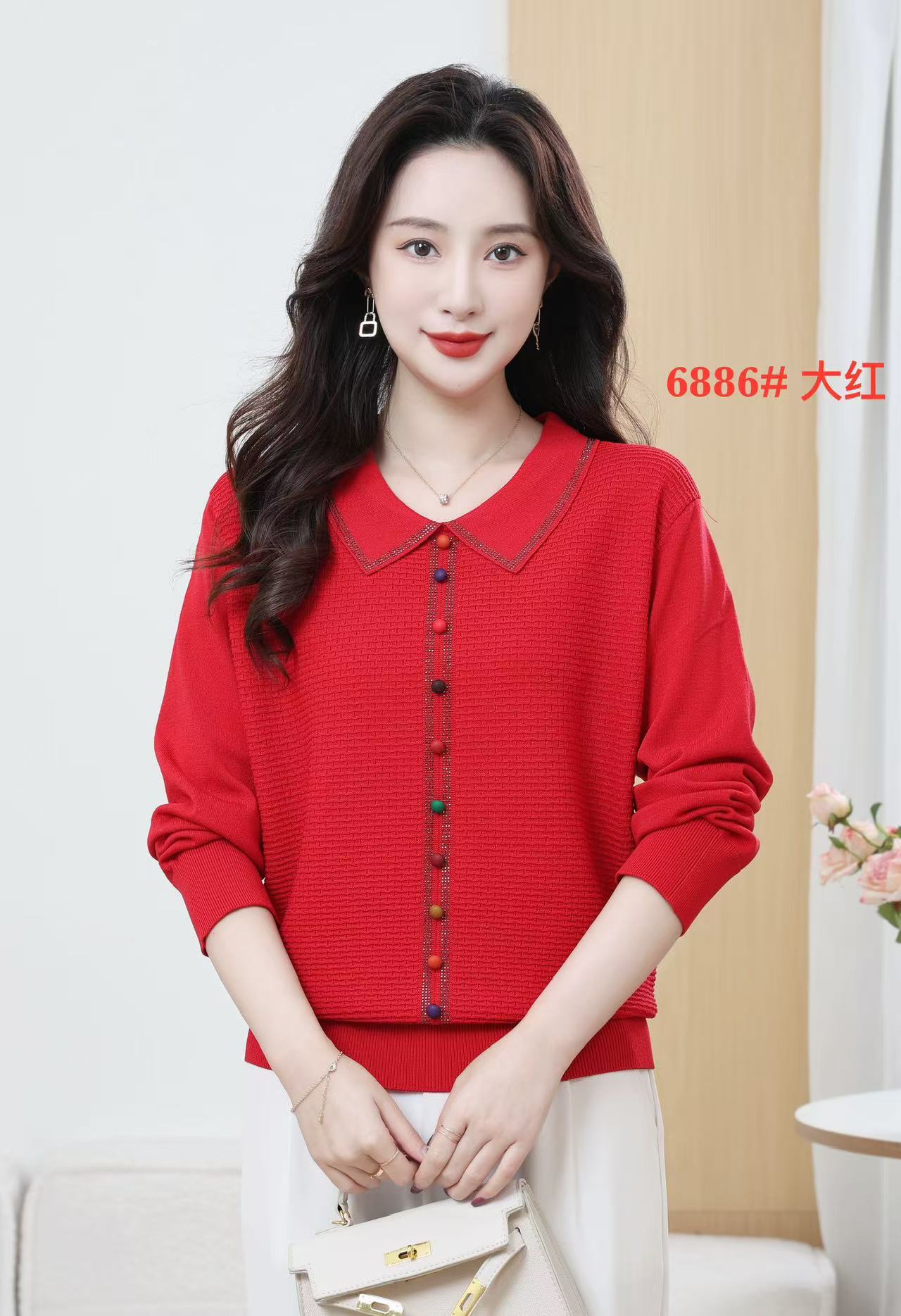 秋冬新款高端洋气烫钻套头女士长袖显瘦娃娃领冰丝天麻