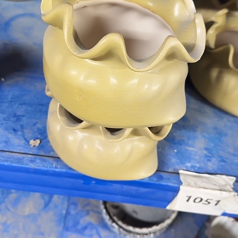 ···2个处理······1051瑕疵品