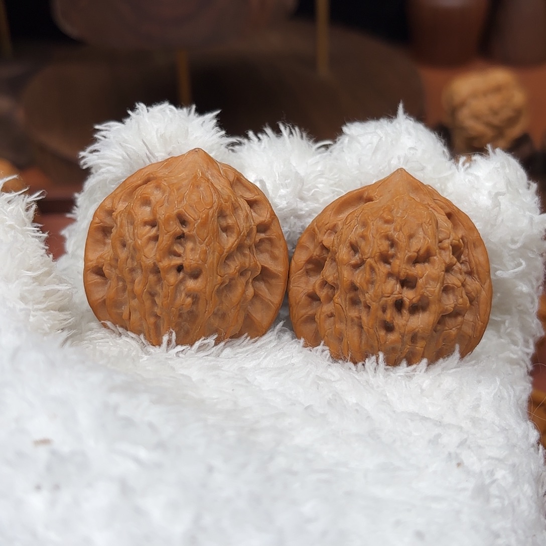 I***狗手串/手链核桃崔凯