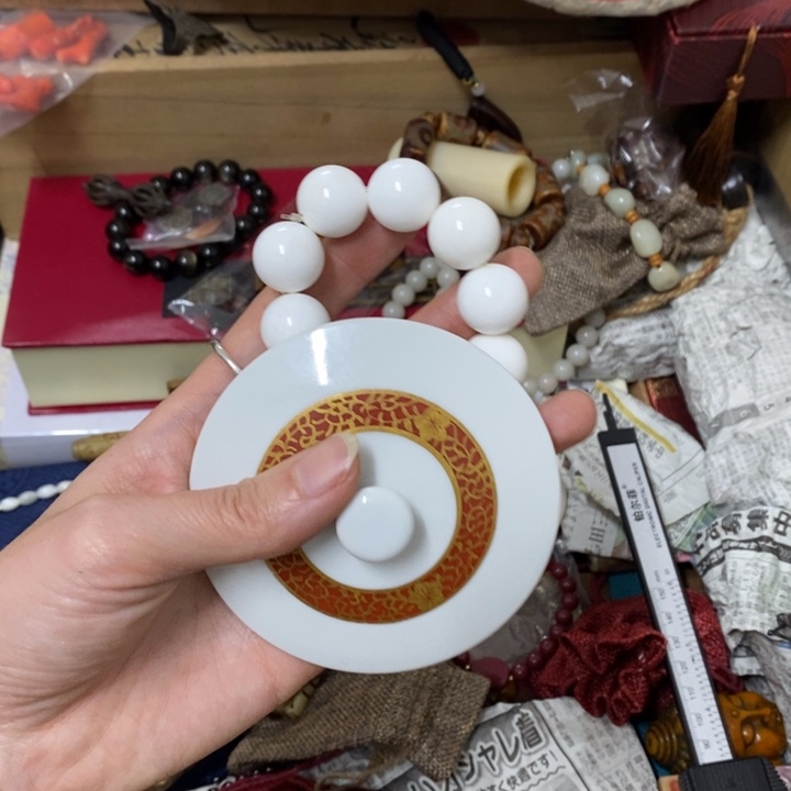 瓷片哈中古工艺品一件