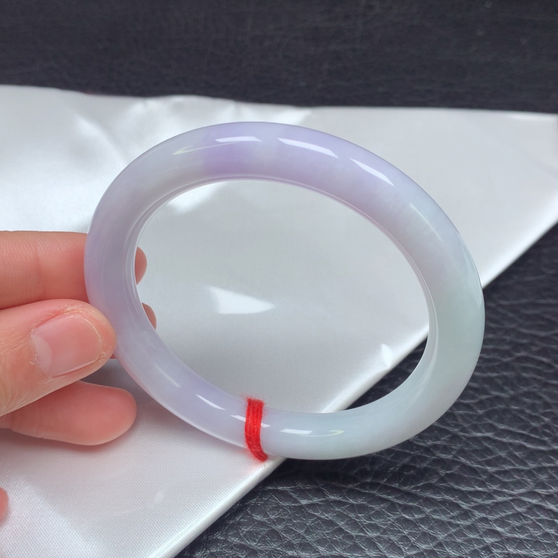 翡翠手镯（圆镯）未镶嵌