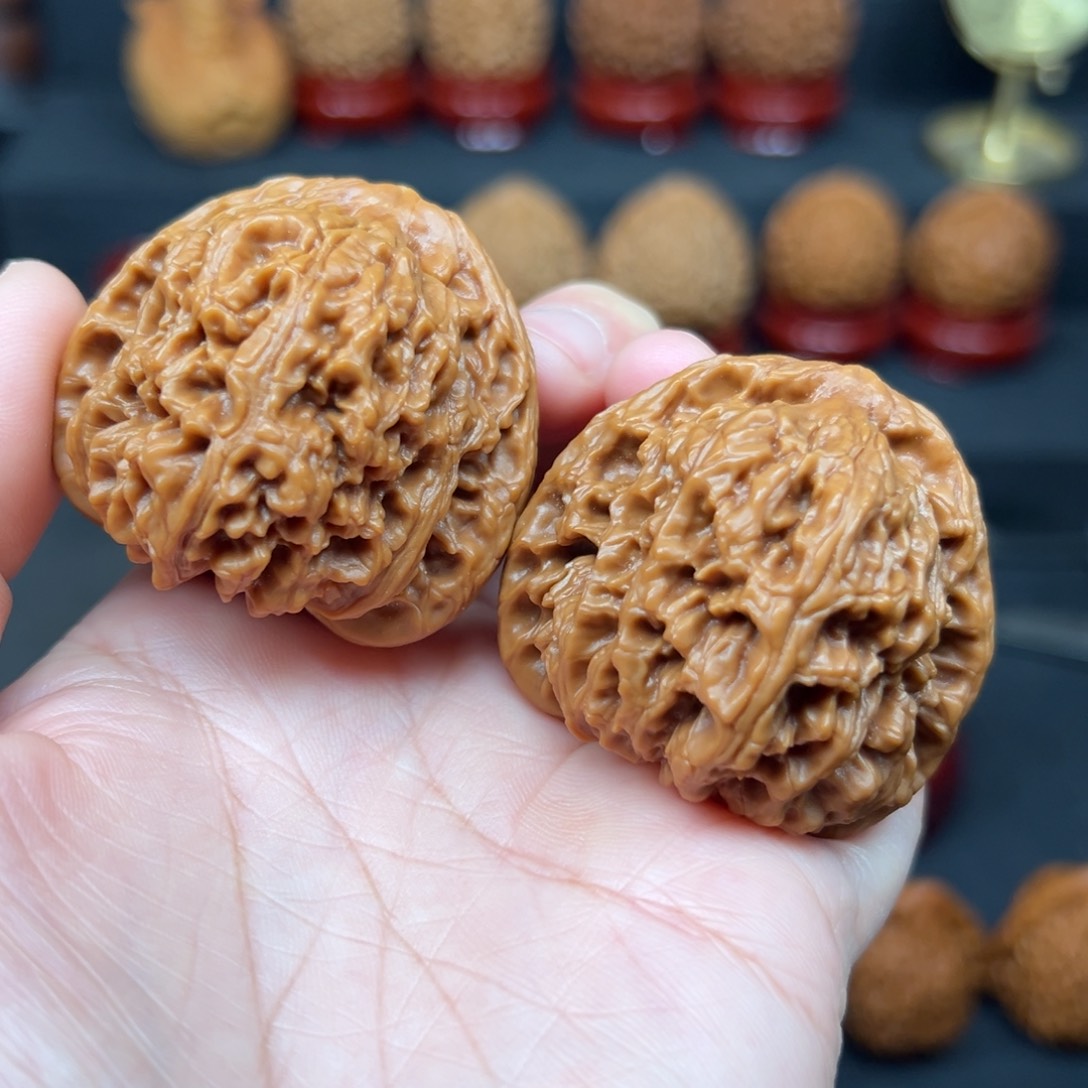 文玩核桃吊坠小***员44全品南疆