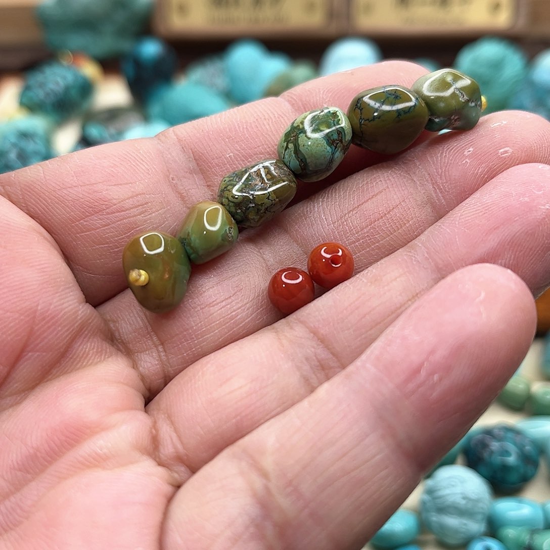 南红玛瑙随形未镶嵌