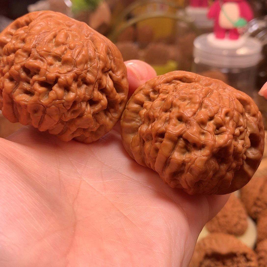 文玩核桃吊坠青*龙鼎52