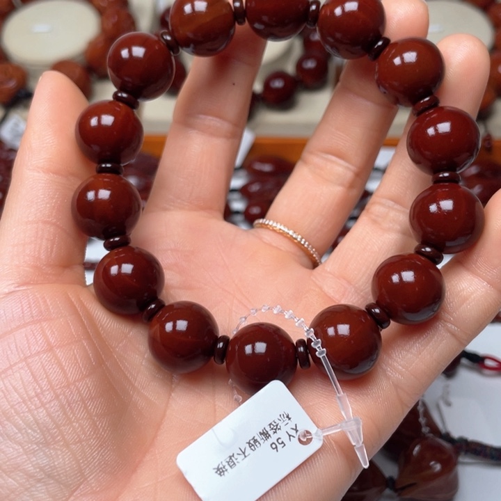 橄榄核手串人**味包浆玉化