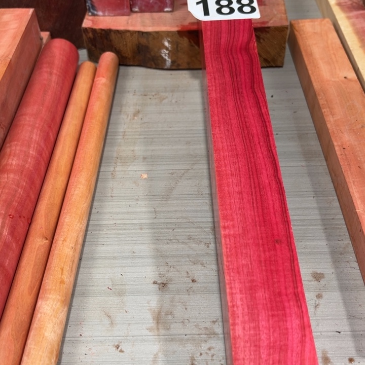 乌***家粉红象牙木源头批发