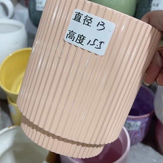 多肉绿植陶瓷花盆9.9包邮，有孔