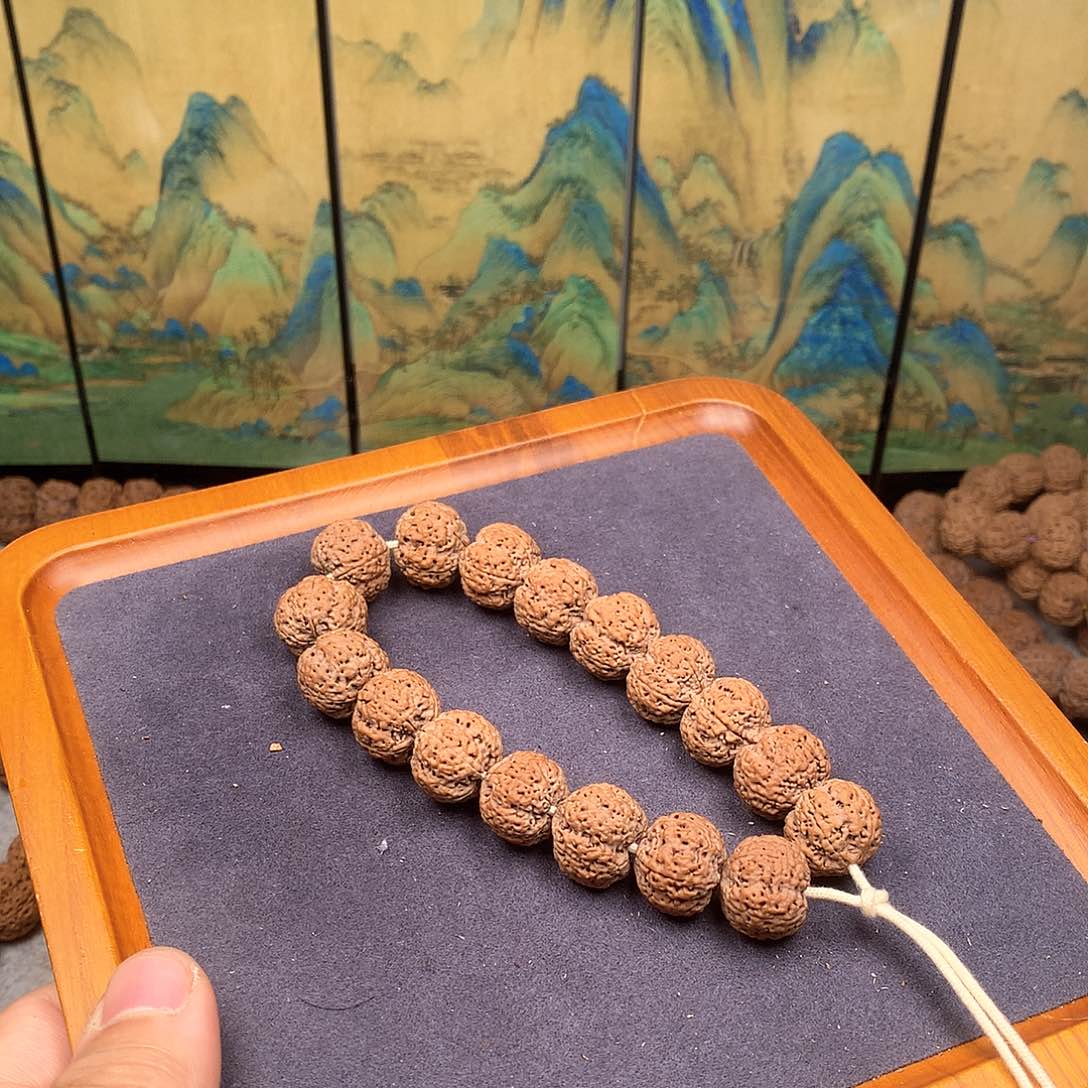 手串金刚菩提?****?18、菠萝蜜头货19mm