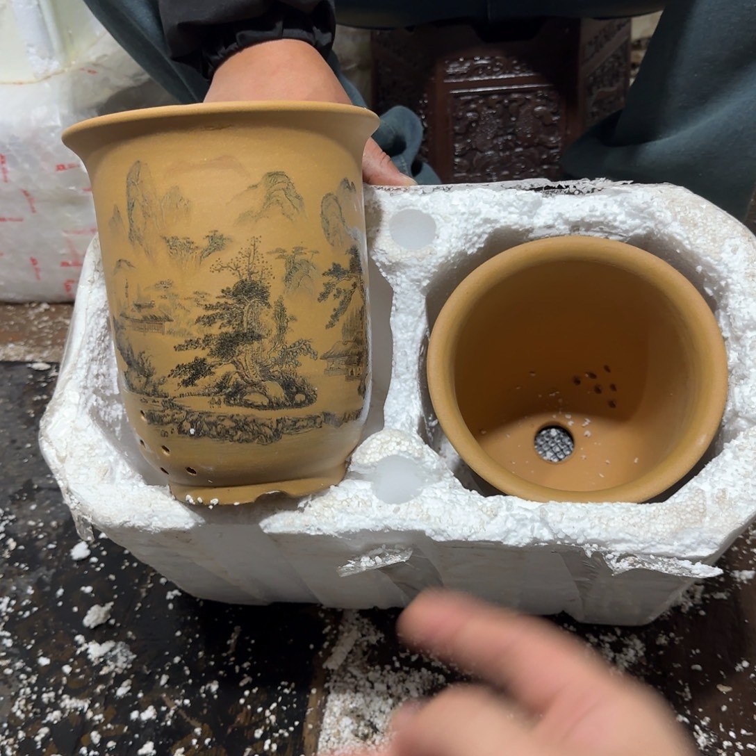 紫砂花盆瑕疵和瑕疵