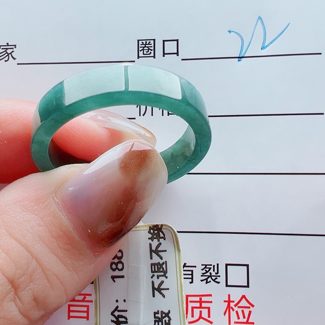 未镶嵌戒指翡翠A****.戒圈