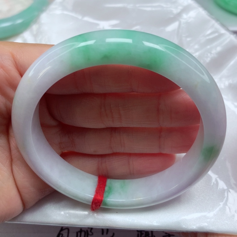 【闪购商品】翡翠手镯未镶嵌冰润飘阳绿手镯5960圈15号