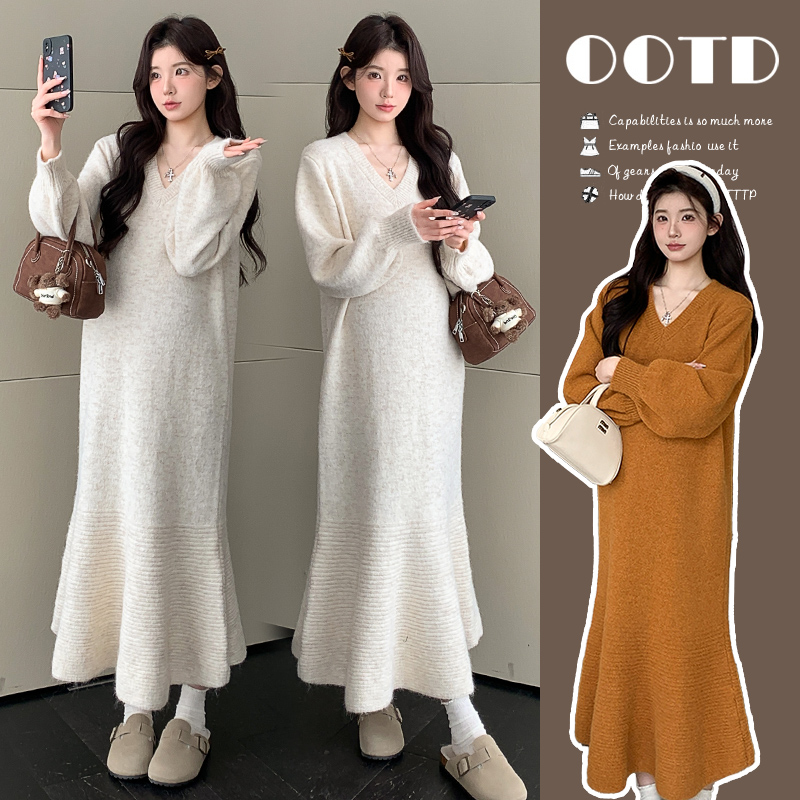 韩版新品孕妇装2025秋冬v领显瘦中长款鱼尾针织连衣裙