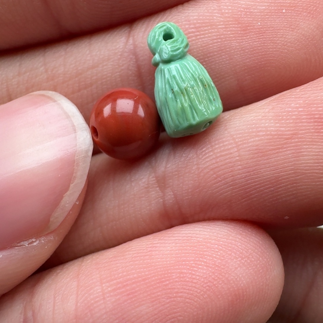 南红玛瑙未镶嵌珠宝半成品