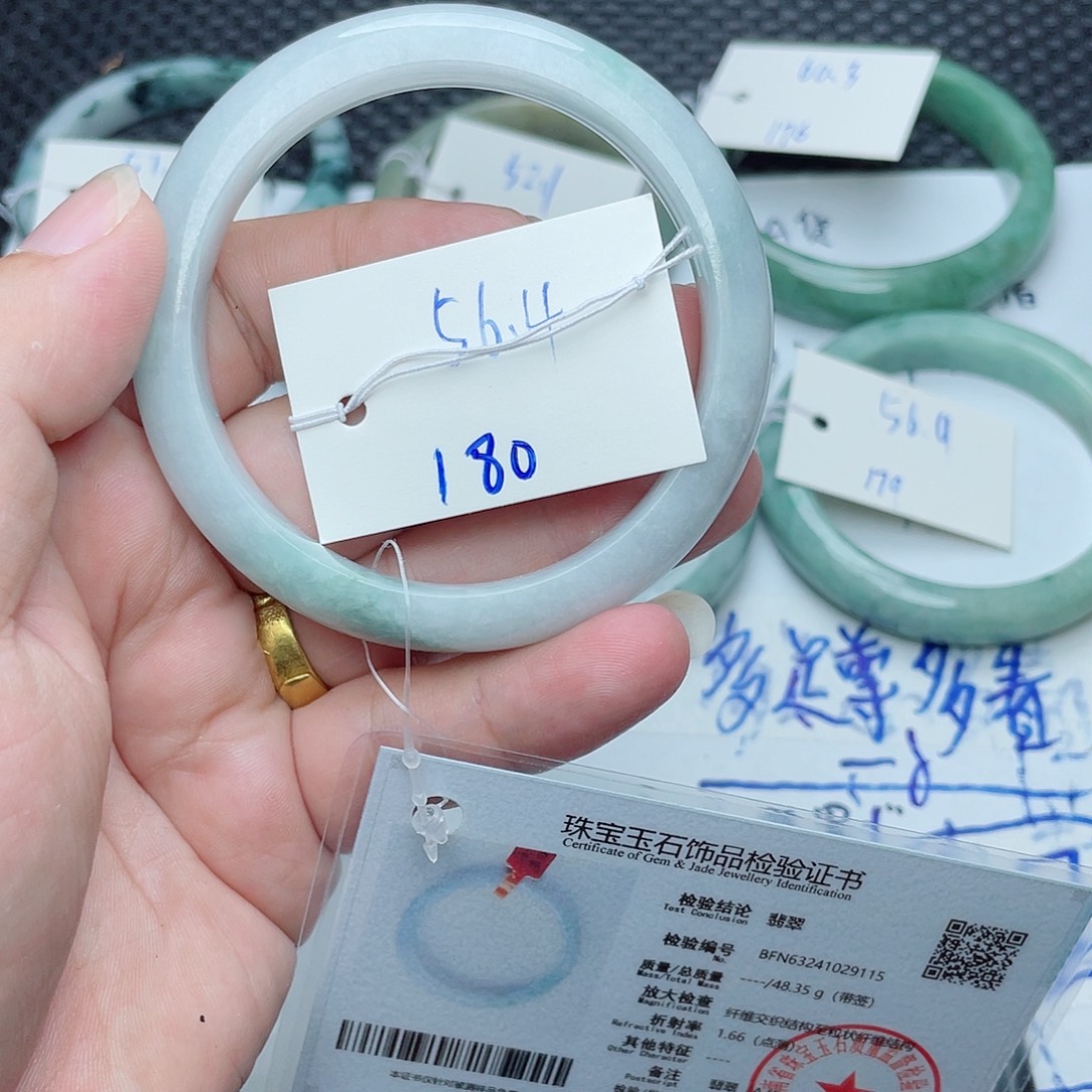 未镶嵌手镯翡翠翡翠手镯180