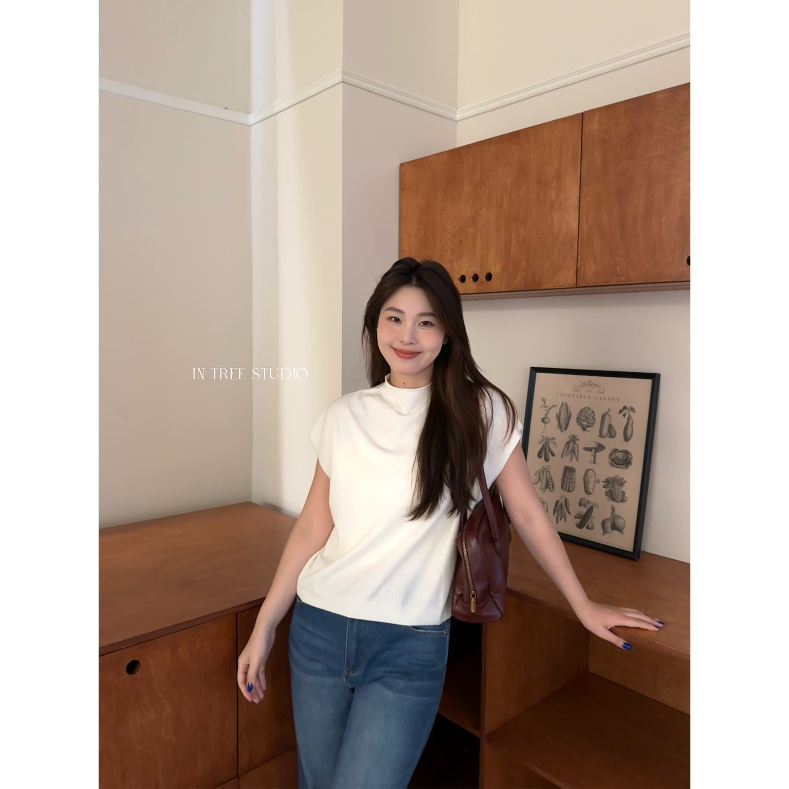 InTree张桶桶【素月流光】半高领简约无休针织上衣ST13121