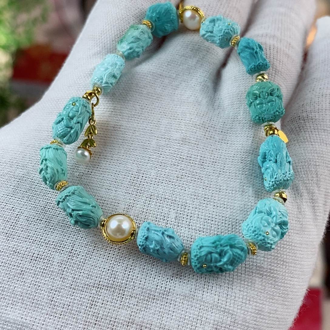 绿松石珠宝奇石18K金镶嵌