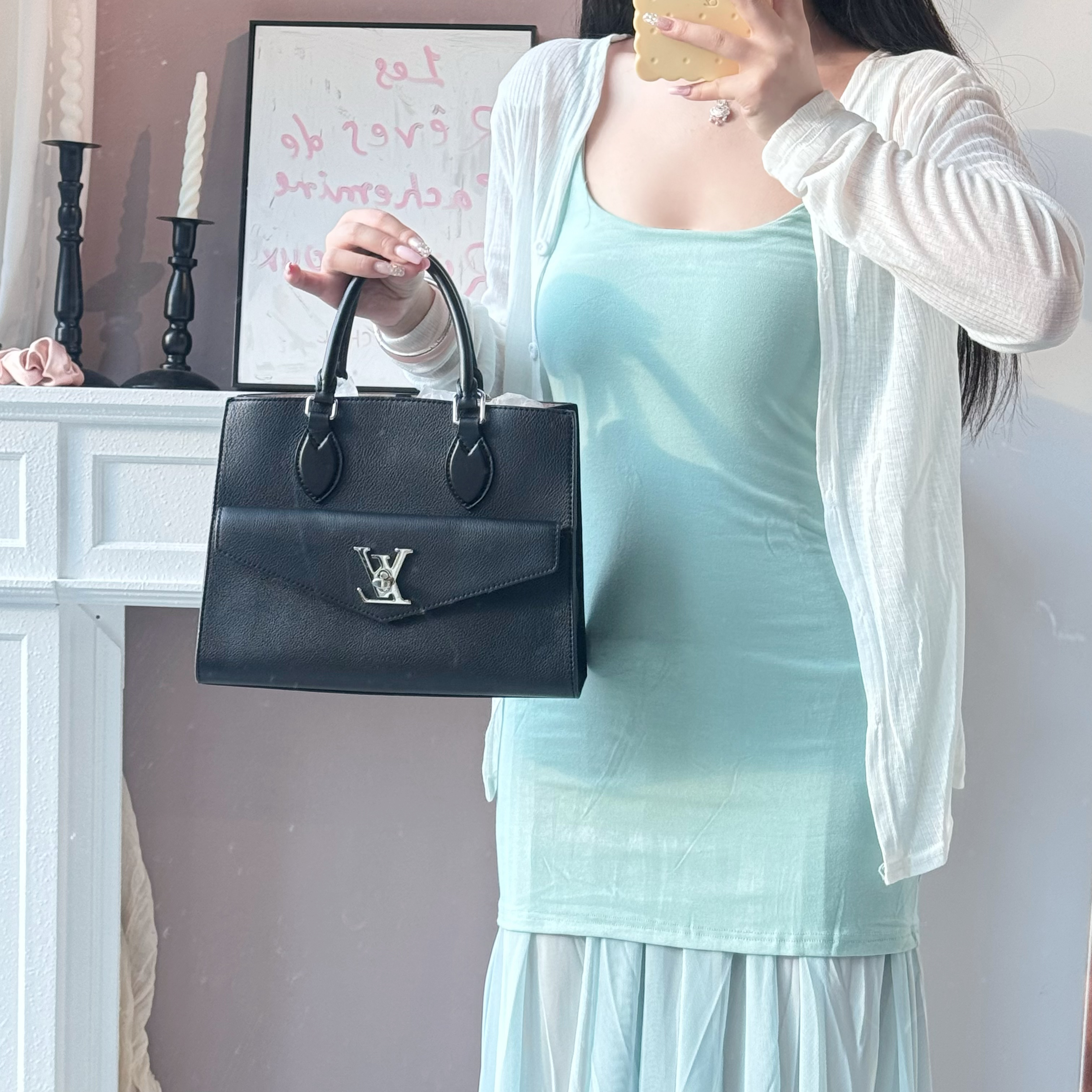 95新 LouisVuitton/路易威登 lv黑银lockme托特手提包 