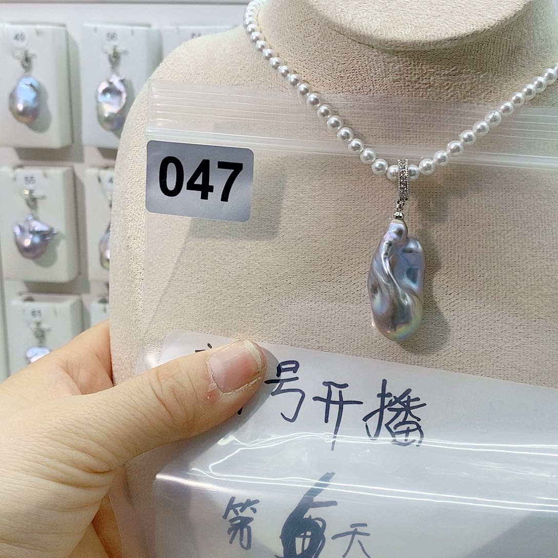 淡水珍珠颈饰合金