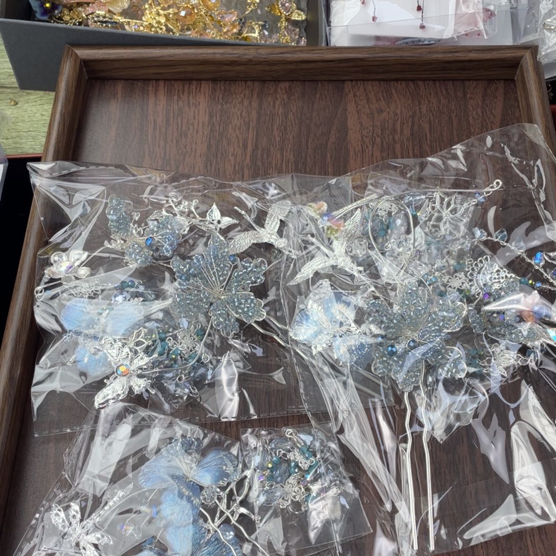 混合材质新娘头饰默认微瑕不退换