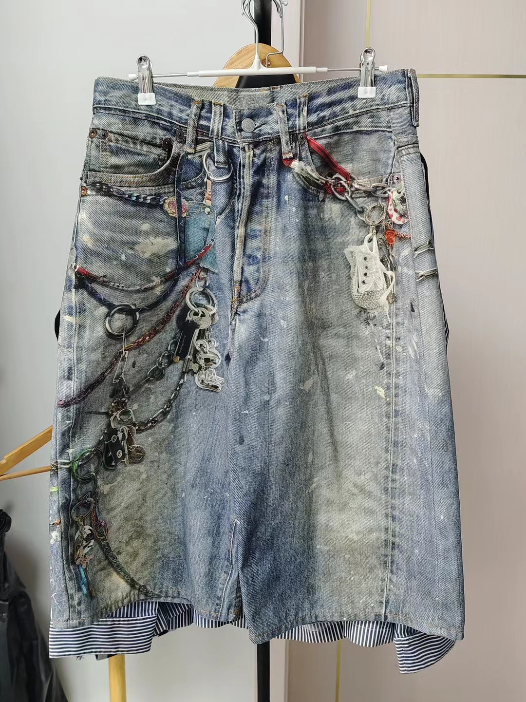 99新 AcneStudios 46码 1981M涂鸦满印dirtyfit错视喷墨短裤