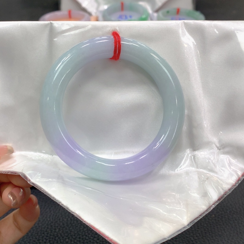【闪购商品】翡翠手镯未镶嵌翡翠