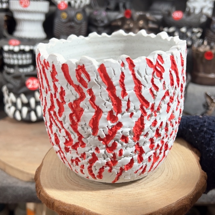 紫砂花盆内口12.2外高13.2