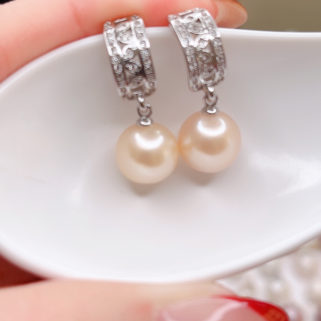 淡水珍珠合金吊坠(赠链)