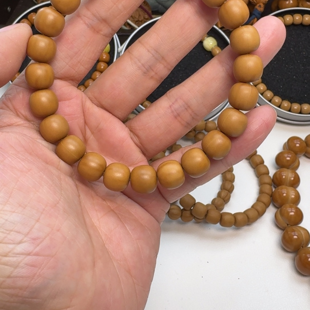 ****猴头核桃吊坠老型极限户