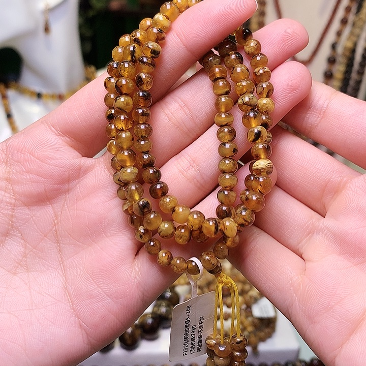 琥珀裸石未镶嵌抚顺琥珀卡5蜜蜡