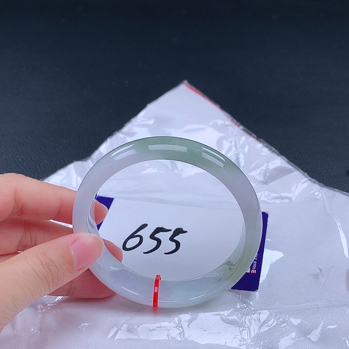 翡翠手镯未镶嵌手镯000818